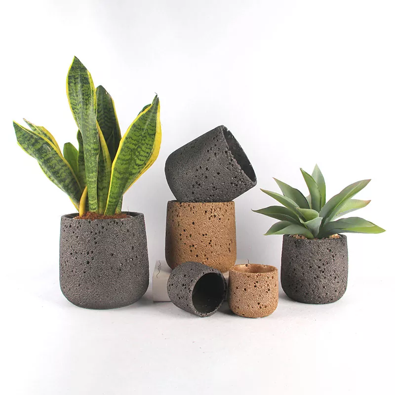 क्लासिक स्टोनवेअर प्लांटर भांडी