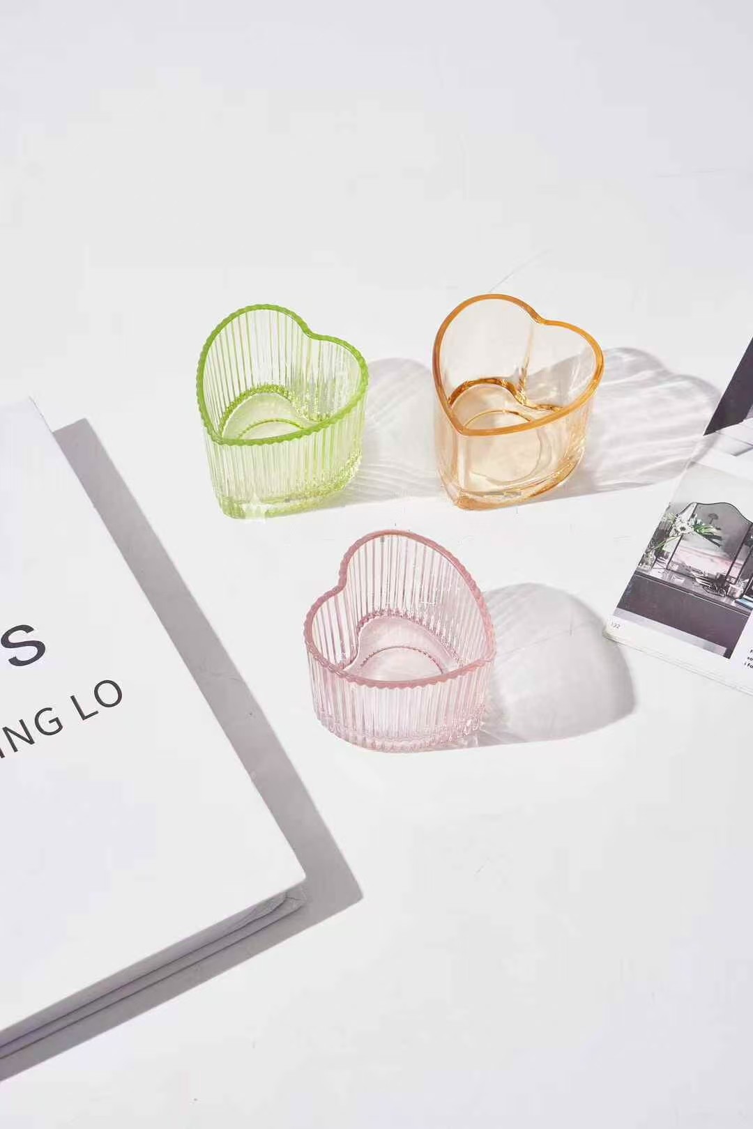 प्रेम-आकाराचे ग्लास मेणबत्ती धारक